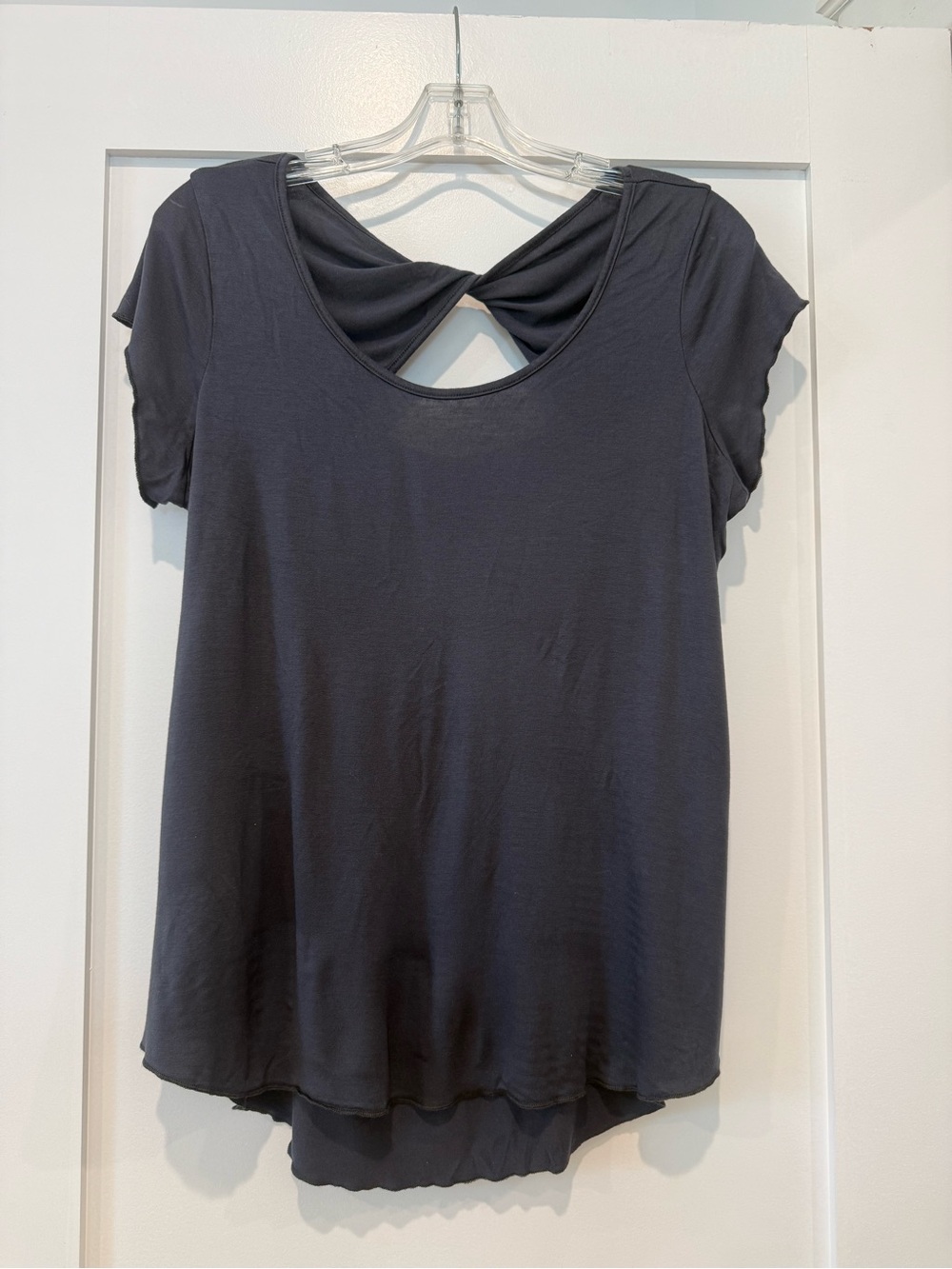 prAna Gray Open Back Twist Tee | Women’s Large | Yoga Athleisure